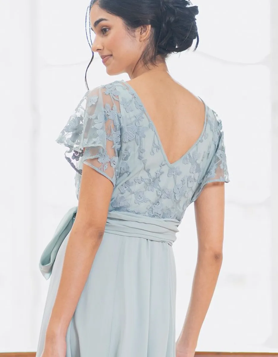 New Seraphine Salbeigrunes Maxikleid Aus Spitze Und Seidenchiffon Fur Umstands- Und Stillanlasse